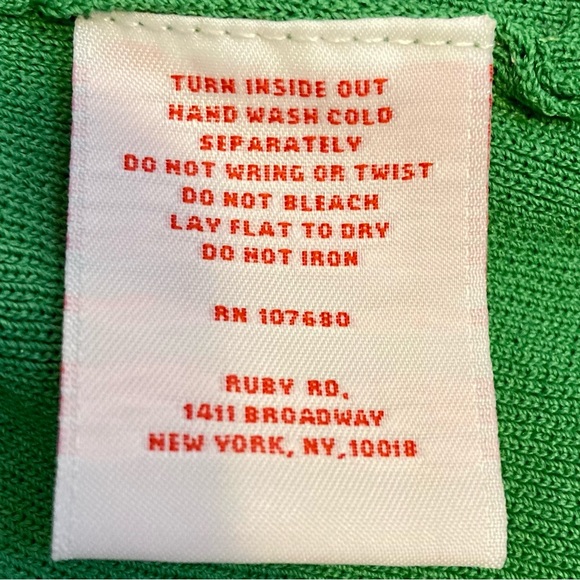 Vintage Rudy Rd. Abalone shell apple green sweater size medium - Picture 12 of 13